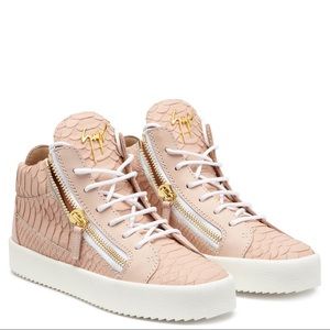 Authentic Giuseppe Zanotti Pink Snakeskin Sneaker